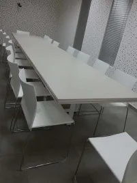 שולחן חדר ישיבות 
            